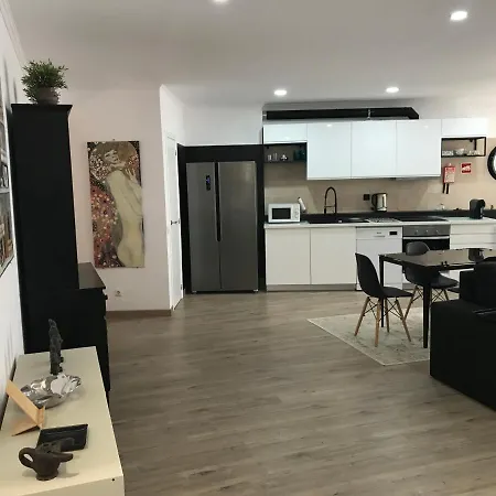 New Casa Da Rocha * פורטימאו